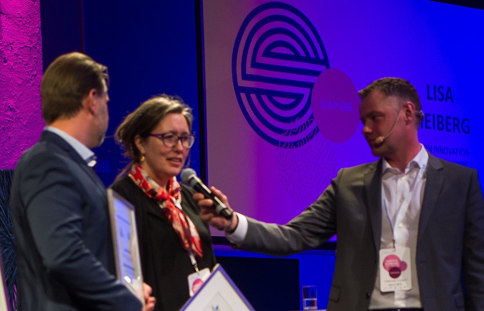 SISP's tweet photo. DiaPure is #ÅForsk winner and deeptech of the week 🚀https://t.co/aWA2HdiqYO
Developing a a revolutionary phosphorus filter for private sewage systems.
Powered by @ideoninnovation #deeptechweekly #hållbarajobb #SIR18 https://t.co/X5jm97JXJb