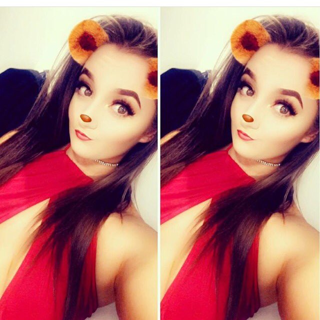_lizziiee's tweet photo. @charsearles_ "Not good enough"?!?!? BITCH WHERE?! https://t.co/3RULiPtzKD