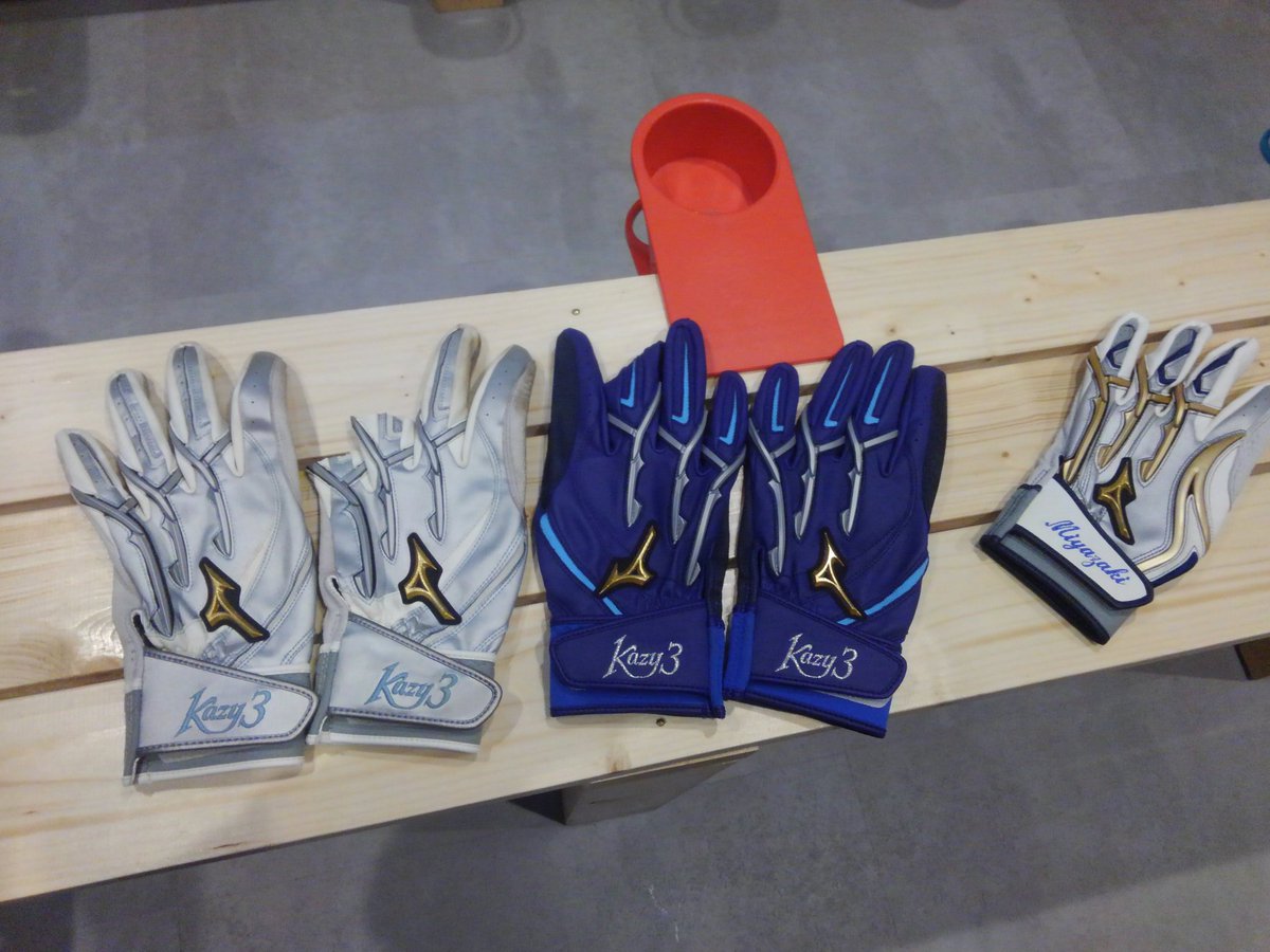 w_wa_aw_wa_aw_w's tweet photo. 9日試合観戦後に、DIAMOND ALLIANS STADIUMへ✨
ダグアウトをイメージしているという素敵な店内で、その日に観た試合を詳しくもう一度観ることができたし、栄枝さんにもお会いできて嬉しかったな🎵
スタッフの方とのお話が楽しくて、写真全然撮ってなかった😰
また行こう~😋#DAS #DASTADIUM #関内 https://t.co/qxBgqIDhy7