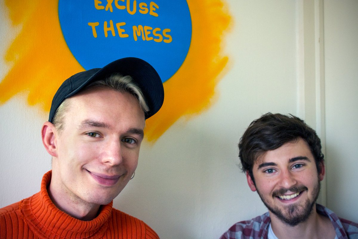 etmpod's tweet photo. EP6 is out now with the fantastic singer songwriter @DouglasDare (@erasedtapes artist) 
Douglas shares loads of insights into his writing process and we make a track together using only his amazing voice. Such a privilege to have him on the podcast, enjoy! https://t.co/W3NtLAlDt1 https://t.co/4OwQNNwDYG