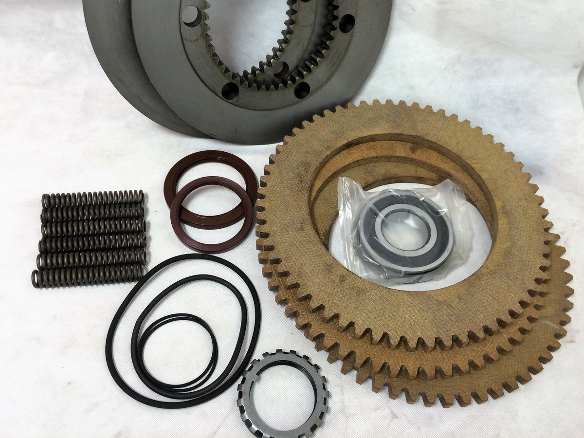 ArmaghBearing's tweet photo. #2451-9003 Clutch Repair Kit 314-1HFO.
Fits standard clutch for Pegson, Powerscreen &amp; Finlay.

Available at https://t.co/uWLSNtyTkK
#Quarry #ClutchSpares https://t.co/tnCVG6QJgK