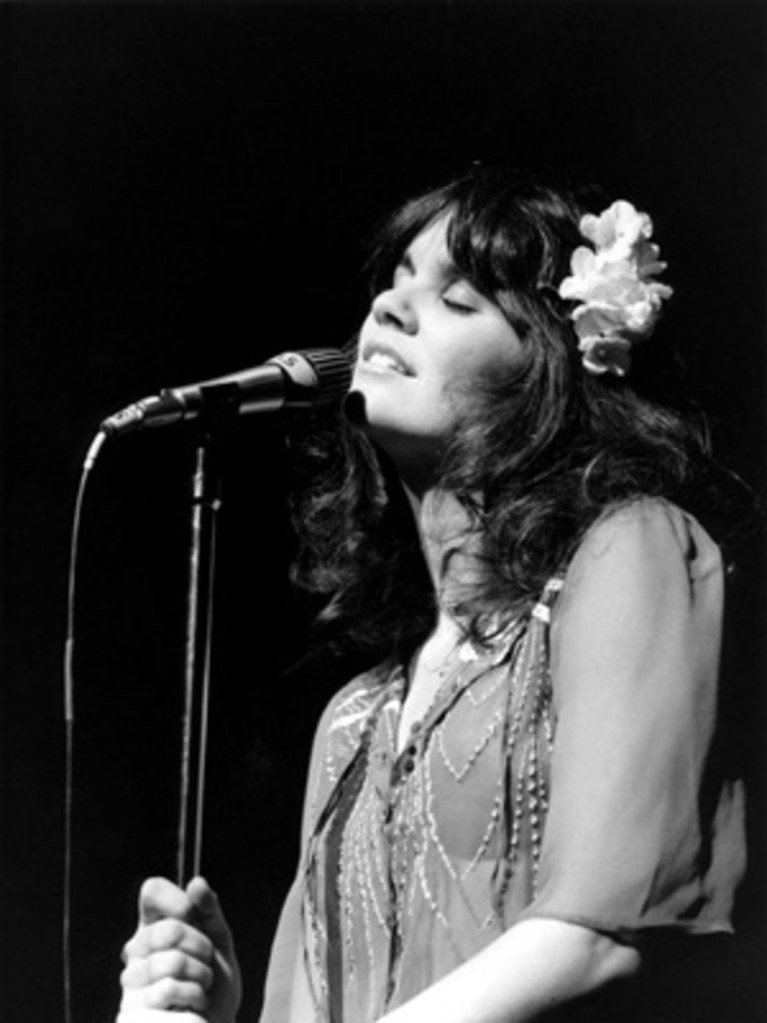 #Adelaide @AdelaideCabaret on Thurs &Friday Rock Venus The Songs of #LindaRonstadt with Jane Clifton @missjaneclifton  Tickets link here adelaidefestivalcentre.com.au/events/rock-ve… … …  #adcabfest #adelaidefescent #bluebayou #heartlikeawheel #poorpoorpitifulme #yourenogood