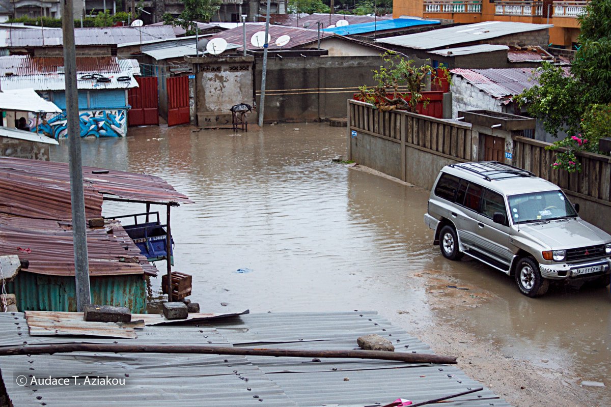 La Rue après la pluie