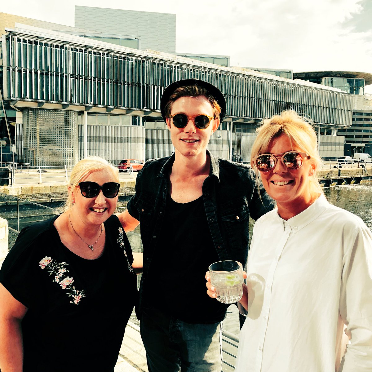 Franedgeley's tweet photo. @Rob_Mallard How special was that sun shine ☀️ Thank you for the pic https://t.co/mRsyayaQ0F