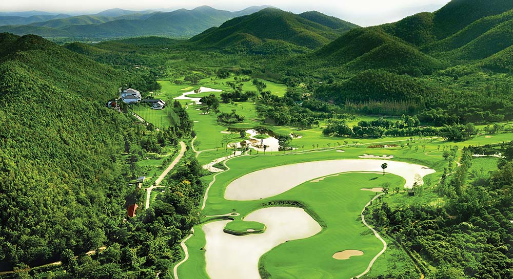 ALTA_AWARDS's tweet photo. @alpinegolf : Apline Golf Resort Thailand is now the winner of Best Golf Tourism Destination in Asia. The ALTA2018 Award to Alpine Golf Resort will be presented in China on the 2nd Sept 2018. https://t.co/RElXCtdsAH https://t.co/vwZ0Dfce6P