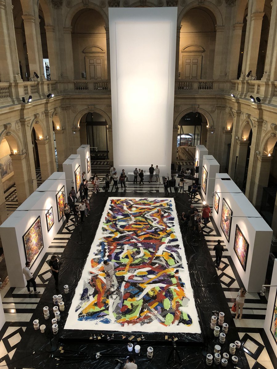 CCI_AMP's tweet image. Performance live exceptionnelle de #JonOne lors de la présentation à la presse de l’exposition #AbstractedLove cc #DPArtEvent