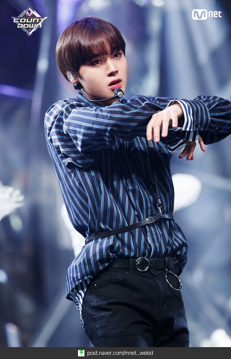 daystar_990529's tweet photo. [엠카 MOMENT] 180607 #워너원(Wanna One) 현장포토 #박지훈 #parkjihoon

 https://t.co/xIGCAx4NCr https://t.co/49zZzIaJY0