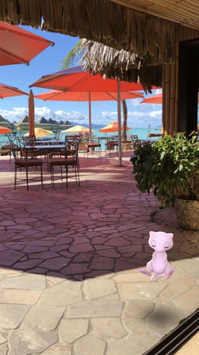 knije's tweet photo. 旅行先で写真撮ってきました☆
ずっと晴れててラッキーでした(^ ^)
#ポケモンgo #ボラボラ島#マティラビーチ#オテマヌ山 https://t.co/wmgsqhDDEP