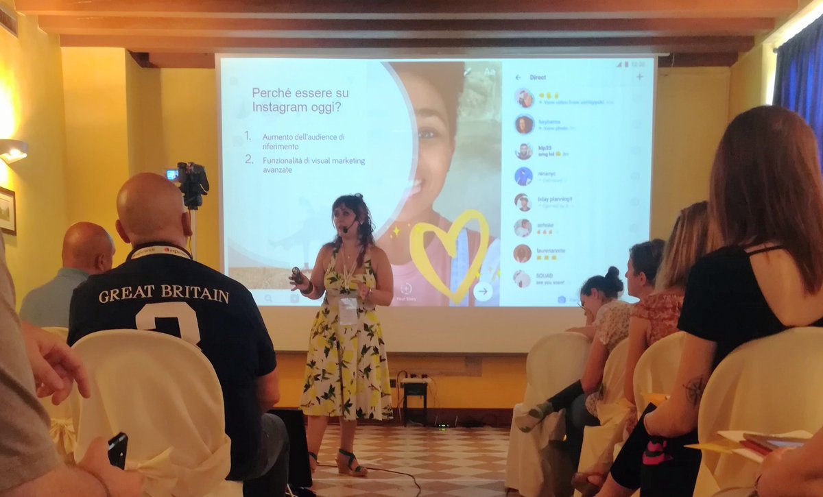 BabyBazar's tweet photo. @valevellucci spiega l'importanza della genuinità dei contenuti su Instagram e la voglia del pubblico di "vivere in prima persona" il prodotto. #exp18 https://t.co/bU91AXwcXc