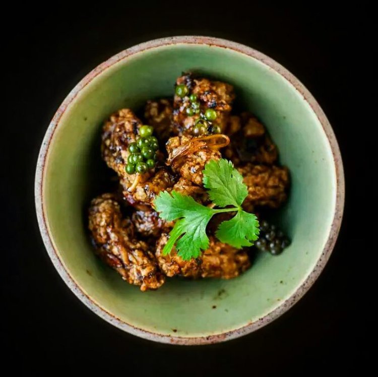tuffonhall's tweet photo. Excited to officially announce that our #Bacchus #EnglishWine is now listed @busabaeathai in #Shoreditch! Let us know how it goes down with #Thaifood when you're next visiting. We recommend the #ThaiCalamari! https://t.co/PcQXE5VV1u