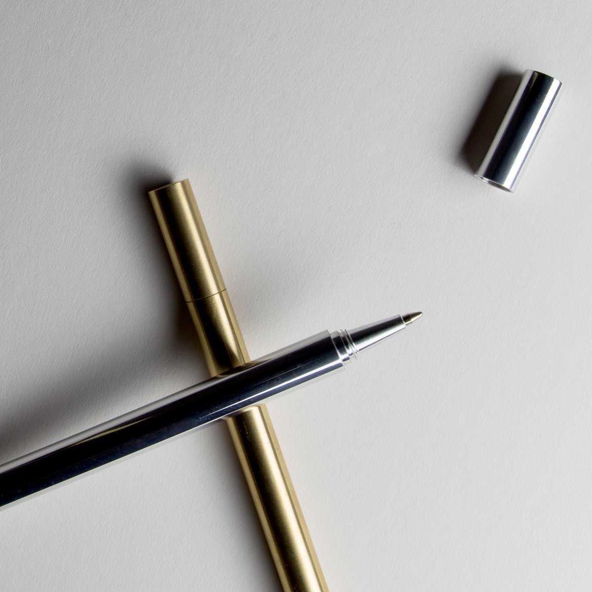 Minimalux's tweet photo. Travel Pens - Brass and Aluminium. #MINIMALUX #ForPerson #Pens #WritingInstruments #Minimal #Stationery https://t.co/JcSyxwtDdT https://t.co/eNmiwE4xQt