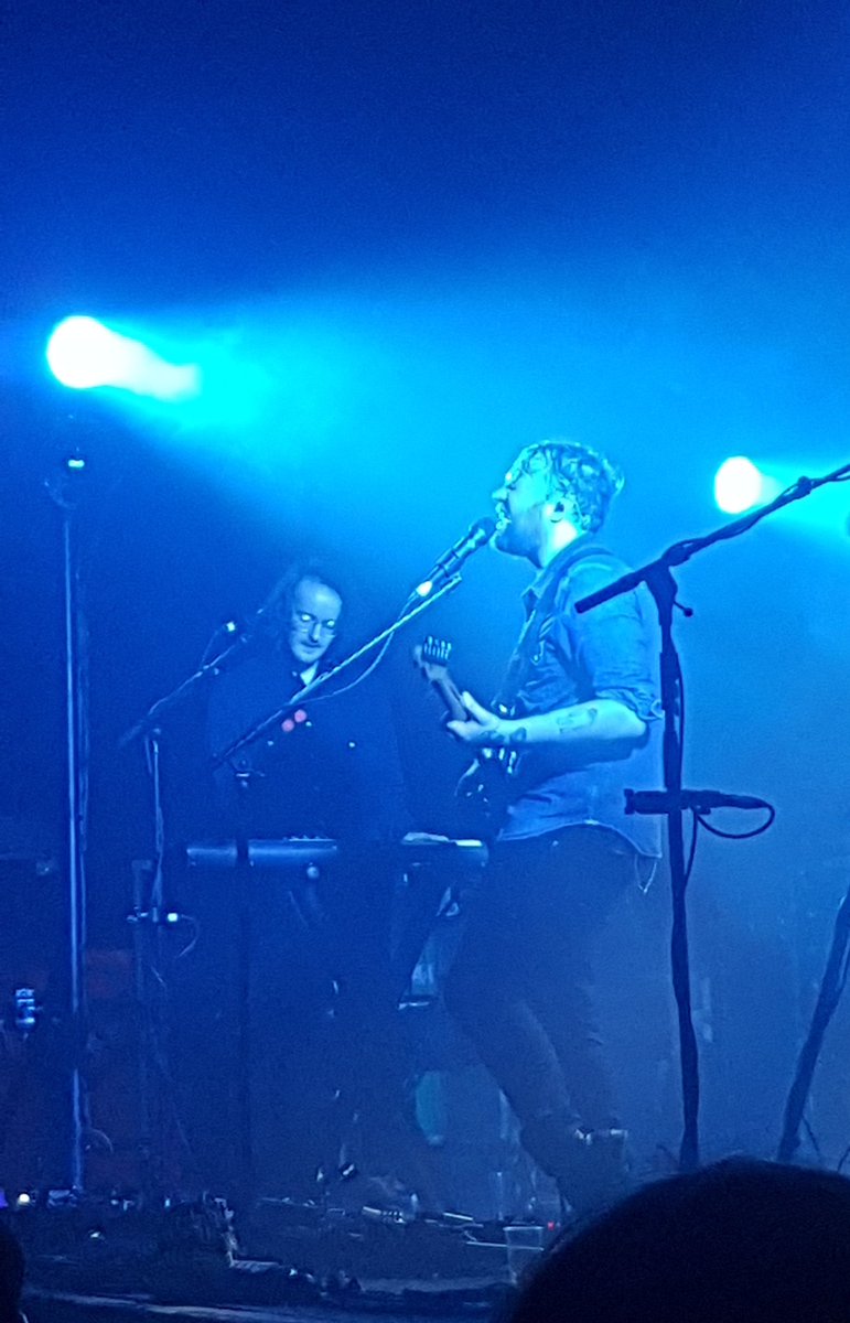 CollyN87's tweet photo. Cleaning up my photo gallery and came across this from the last time I saw @FRabbits in Manchester this March 💔 I will always be so unbelievably grateful I got to go to this gig ❤ https://t.co/BlI27DISl1