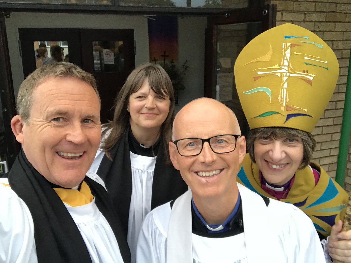 venphilandrew's tweet photo. Wonderful to be celebrating with the new Rector of the Parish of West Cheltenham https://t.co/fUCRYd1iYM