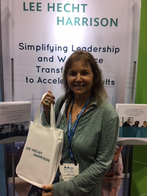 LHH_onCareers's tweet photo. Congratulations to winner Lynn LaGuardia for stopping by our #SHRM2018 booth and mentioning #AccountableLeader! Lynn received a copy of @VinceMolinaro's new books, "The Leadership Contract" and "The Leadership Contract Field Guide." #DevelopingLeaders #LeadershipDevelopment https://t.co/r4QFXQDxMP