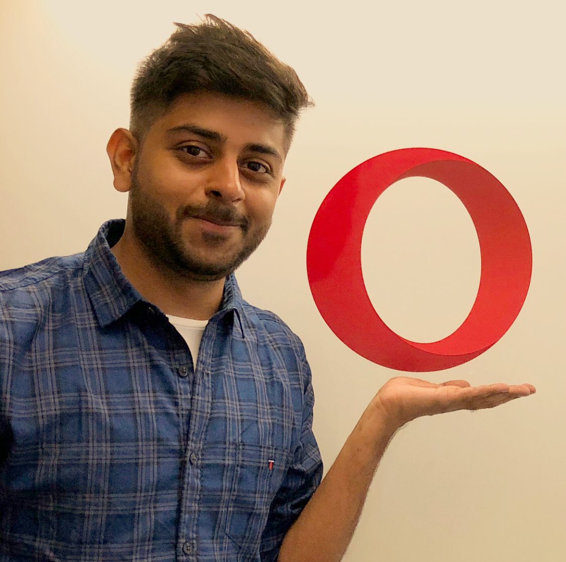 Big news. I have joined <a href="/opera/">Opera</a> in <a href="/goteborgcom/">Göteborg/Gothenburg</a>. 

💻🏡😱