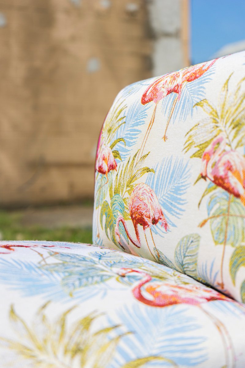 VntgHome's tweet photo. What's hotter than the weather in Cleveland? This fun flamingo print! Check it (and over 600 other amazing options) out in our VNTG DSGN studio! #upcycle #LiveBeautifully https://t.co/9fDTZndjnq