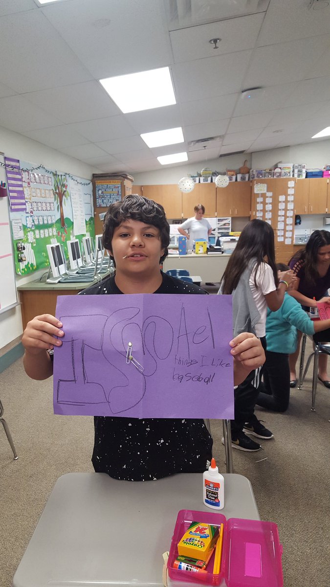 tarheelbd's tweet photo. Day 1 of #IMEPSTEM Summer school! We made some STEM Name tags. @imepregion1 https://t.co/VFKUjnV7On