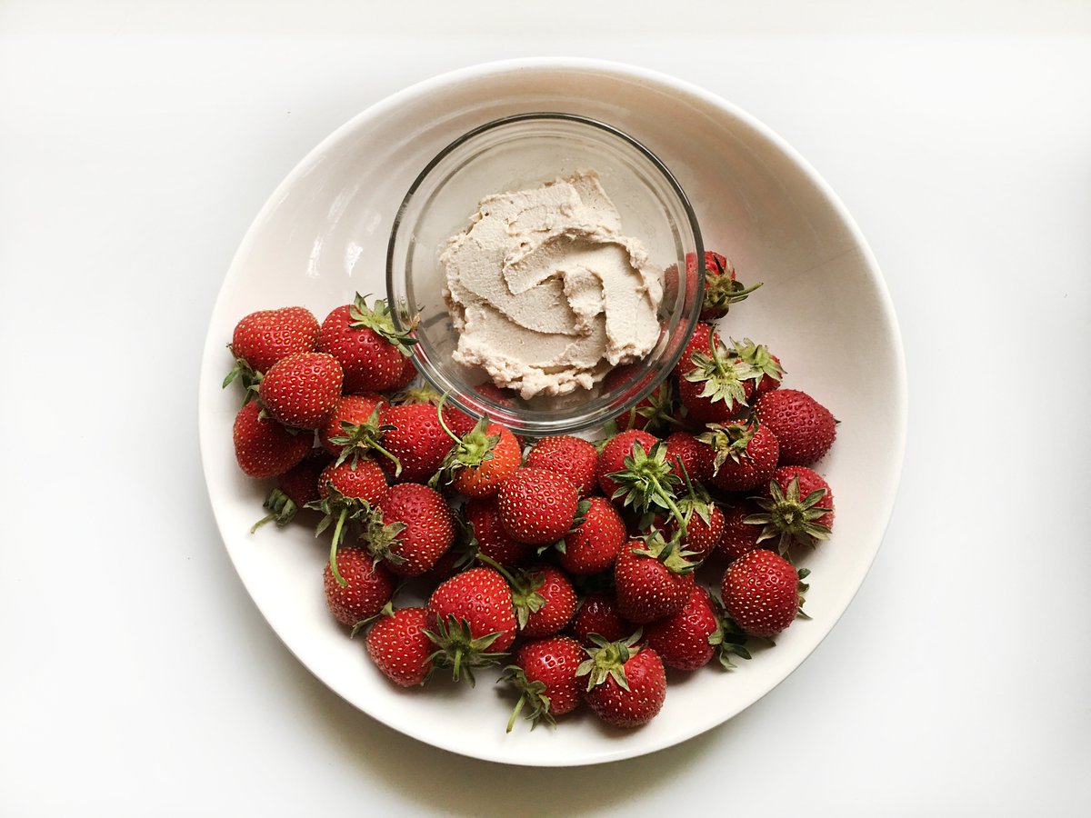 So long, my friend. See ya later, alligator. Hasta la vista, baby! 👋 There are so many ways to say goodbye but we’ll just go with “Lovely to have met you, Sweet Creme.” 🍓 RLF would like to let all of our wonderful customers know we have discontinued the flavor. 🙀