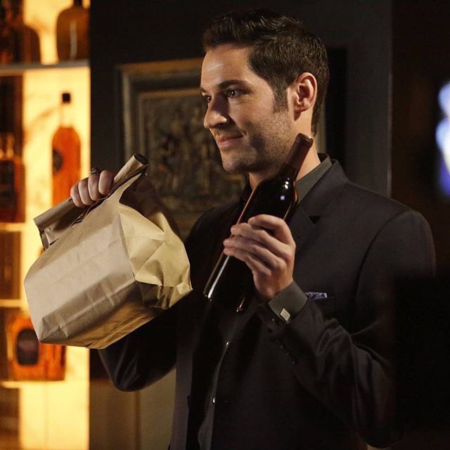 Tom_EllisFans's tweet photo. #LuciferSaved now ... https://t.co/N9hIJ7kaoT