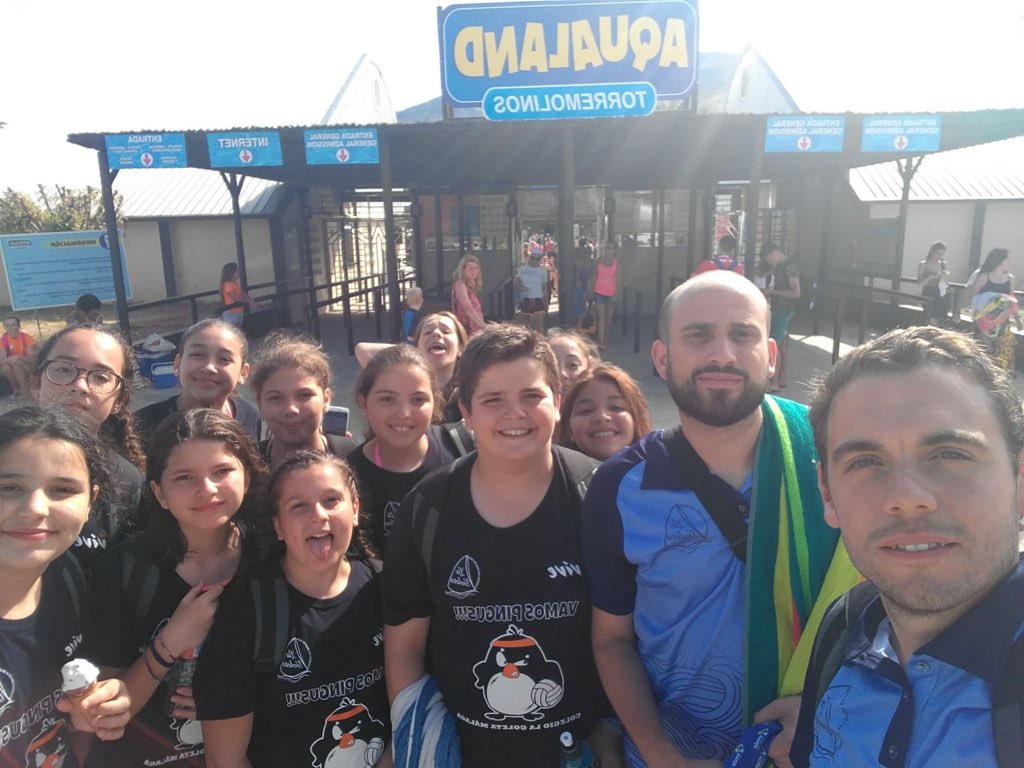 adecgoleta's tweet photo. 🏐🐧💙 Muchísimas gracias @JuegosEMDE y @Torremolinos_On por permitirnos pasar un día tan divertido en #aqualand ¡Por favor, que esto no acabe nunca! @antonio_td9 @pablomv11 #muchacremita #vamosgoleta https://t.co/MqMOnD0gle