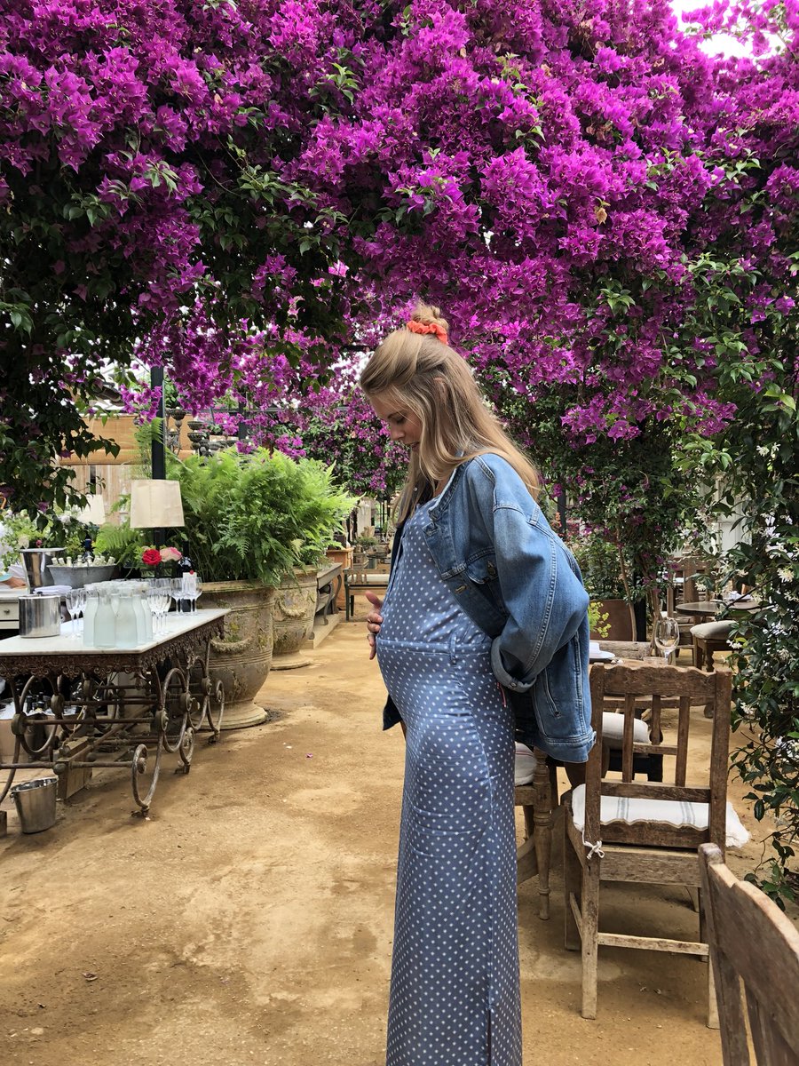 Hattie West tweet media