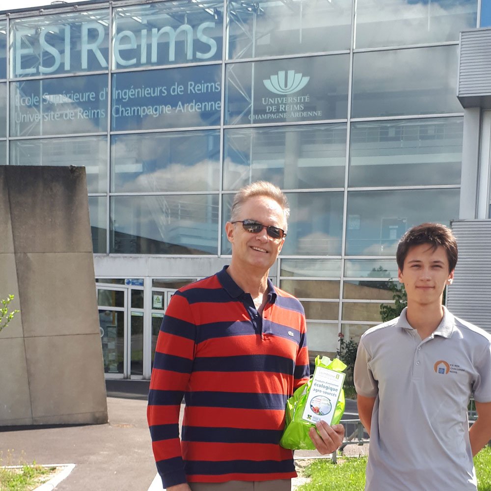 IceBoxChlgReims's tweet photo. Bravo à notre 3ème lauréat du concours #IceBoxChallengeReims ! Avec seulement 44 kilos d'écart entre ses estimations et la réalité, notre gagnant repart avec un panier garni hygiène et cosmétiques #Bio de la boutique @Symbiose_Reims ! https://t.co/wjetlm3abM