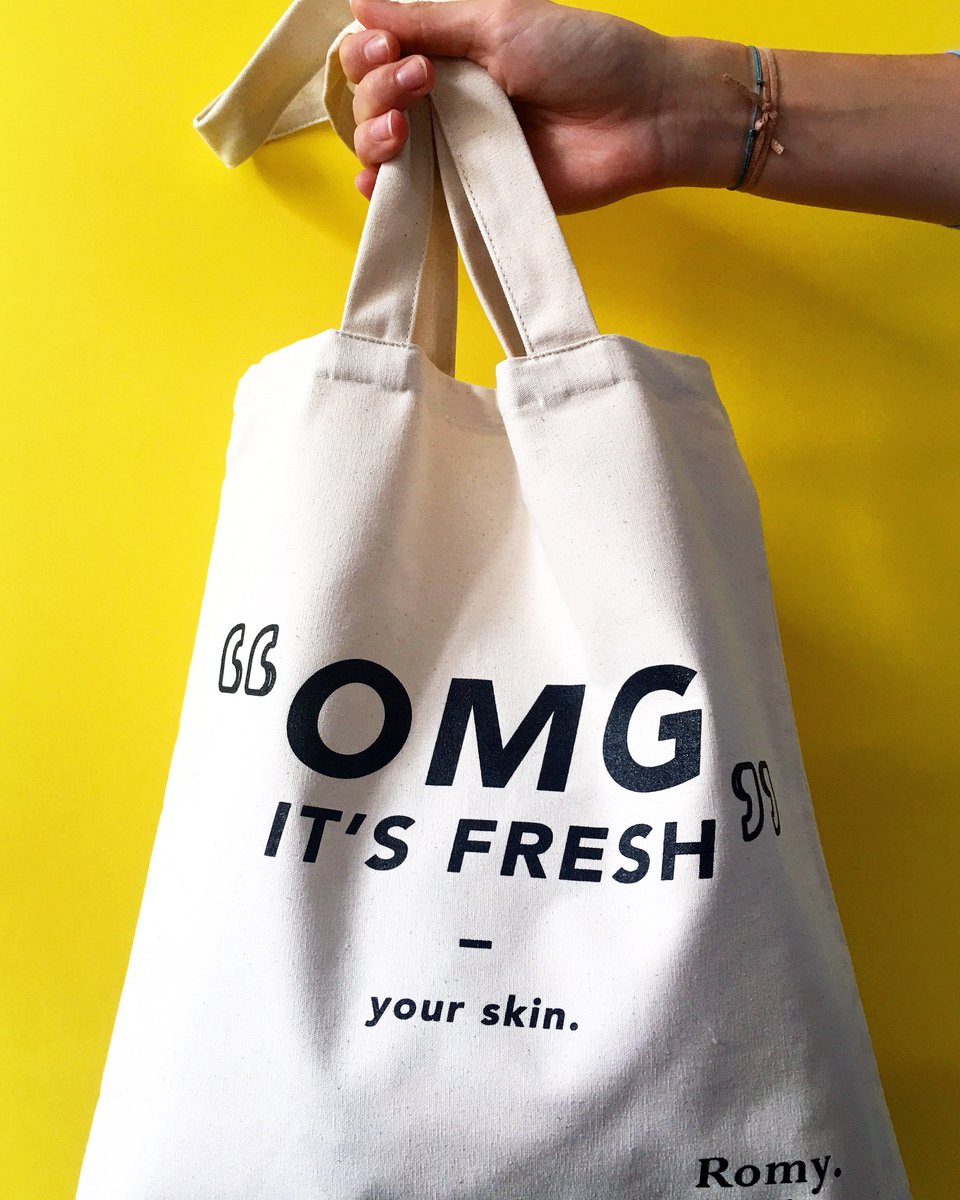 romy_paris's tweet photo. #RomyxPrintemps ✨
Vous nous posez souvent la question, d’où viennent nos sacs ?
Nos tote-bag Romy sont eco-responsables en coton biologique, ainsi ils sont recyclables. ♻️
Comme nos soins, ils sont aussi made in France ! 🇫🇷 https://t.co/sygrcJBUg5
