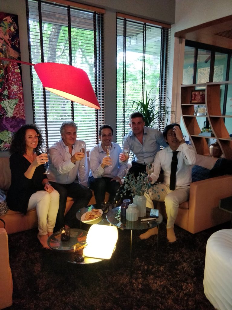 TargetGroup6's tweet image. New partnership between Style &amp;amp; Stone and fuoriformato. Target group is very excited to work with this amazingly modern and futuristic firm in Bangkok, Thailand. Looking forward to a bright and happy business relationship together!  #fuoriformato #targetgroup #newcollection