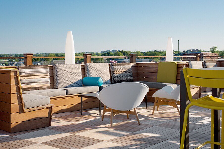 Lark Hotels tweet media