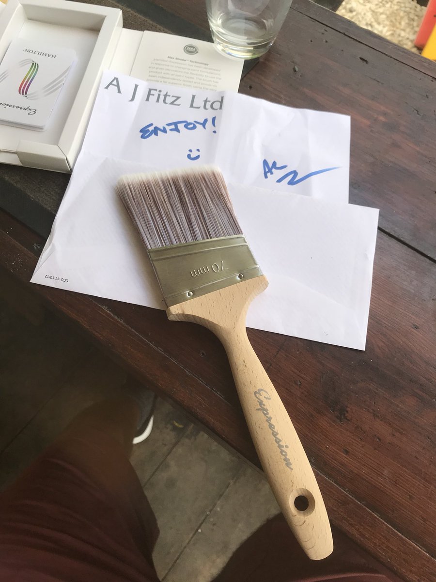 property_ready's tweet photo. what a fella, @AJFitzLtd passing on a prize to me , arrived back from North Devon today #newbrush arrived #giddyhappy #hamilton Chin Chin AL #ajfitzltd #propertyready ๐ป๐ด๓ ง๓ ข๓ ฅ๓ ฎ๓ ง๓ ฟ https://t.co/49xZtuo4BT