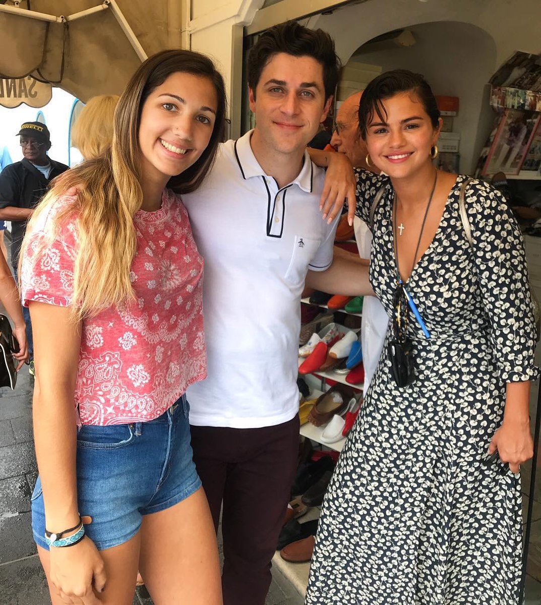 IG | andrea_s101: Ran into some familiar faces on the streets of Capri! Being star struck is such a real thing.