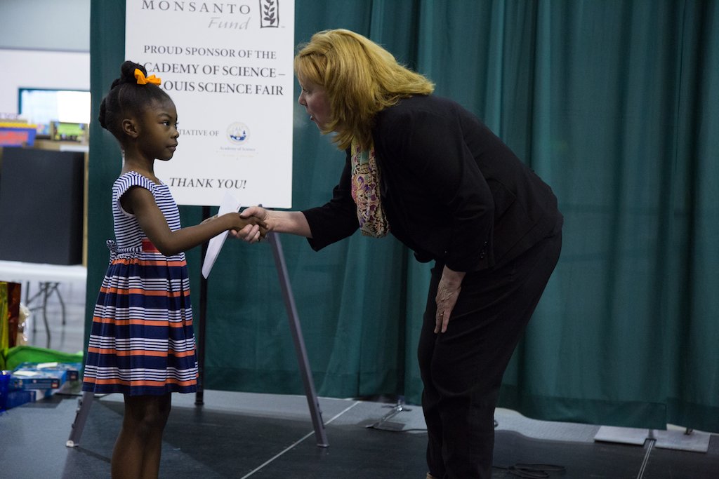 clcstlouis's tweet photo. Take a look at this years recipients of achievement in Earth and Space Science Projects at this years Academy of Science Science Fair. Congrats! #ScienceCenter #STLsciencecenter #clcstl #scienceproject #Fair #awards https://t.co/PUOEoWoqrg
