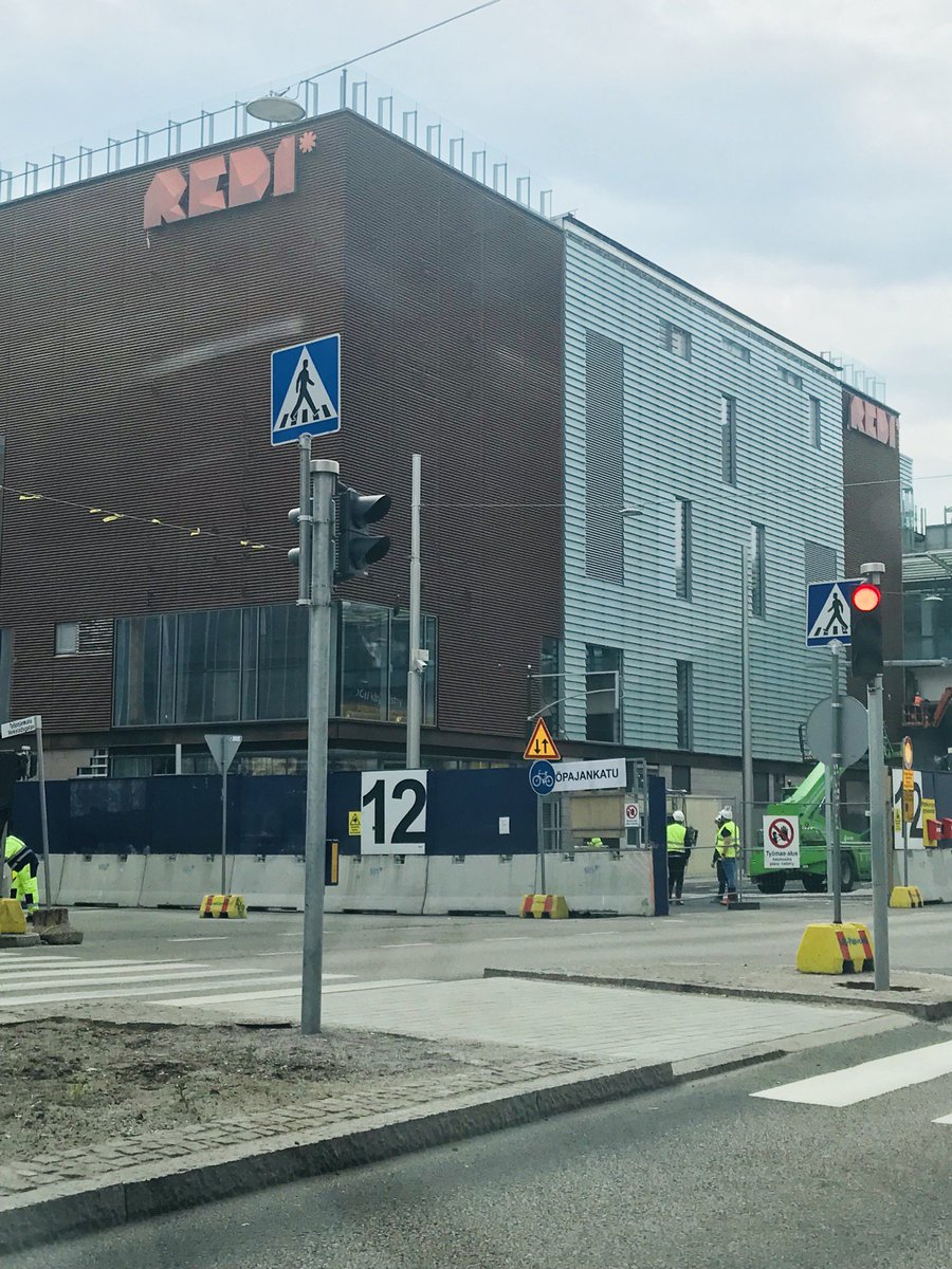 Niina Nurminen tweet media