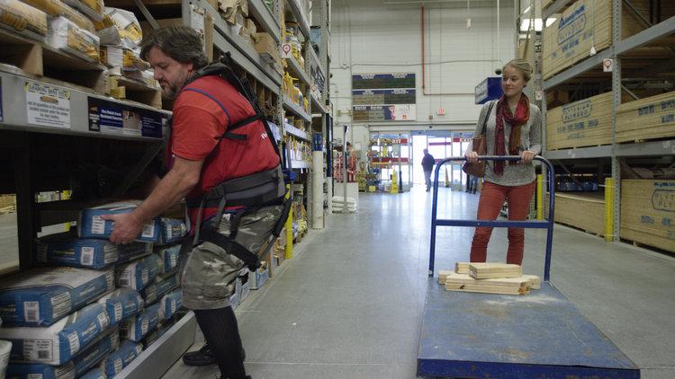 LowesCareers's tweet photo. 90% of our Lowe's stock employees spend their time moving and lifting freight. To help in their everyday tasks, our Innovation Labs partnered with the Assistive Robotics Lab to kick off the exosuit to help keep our employees healthy and strong. Learn more: https://t.co/Q8GaOaKvTy https://t.co/XitWaGI11f