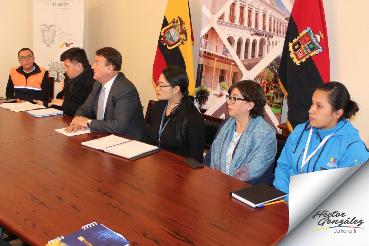 GHector_Oficial's tweet photo. Presidimos el COE provincial para la revisión y actualización de los planes de contingencia ante posibles situaciones de emergencia que se presenten en la provincia. https://t.co/9tPJJWvru4