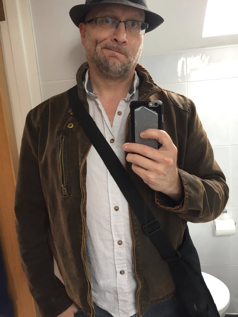 garyerskine's tweet photo. Went to shops inadvertently dressed as Indiana Jones. #jockplay https://t.co/stEztzqYqG