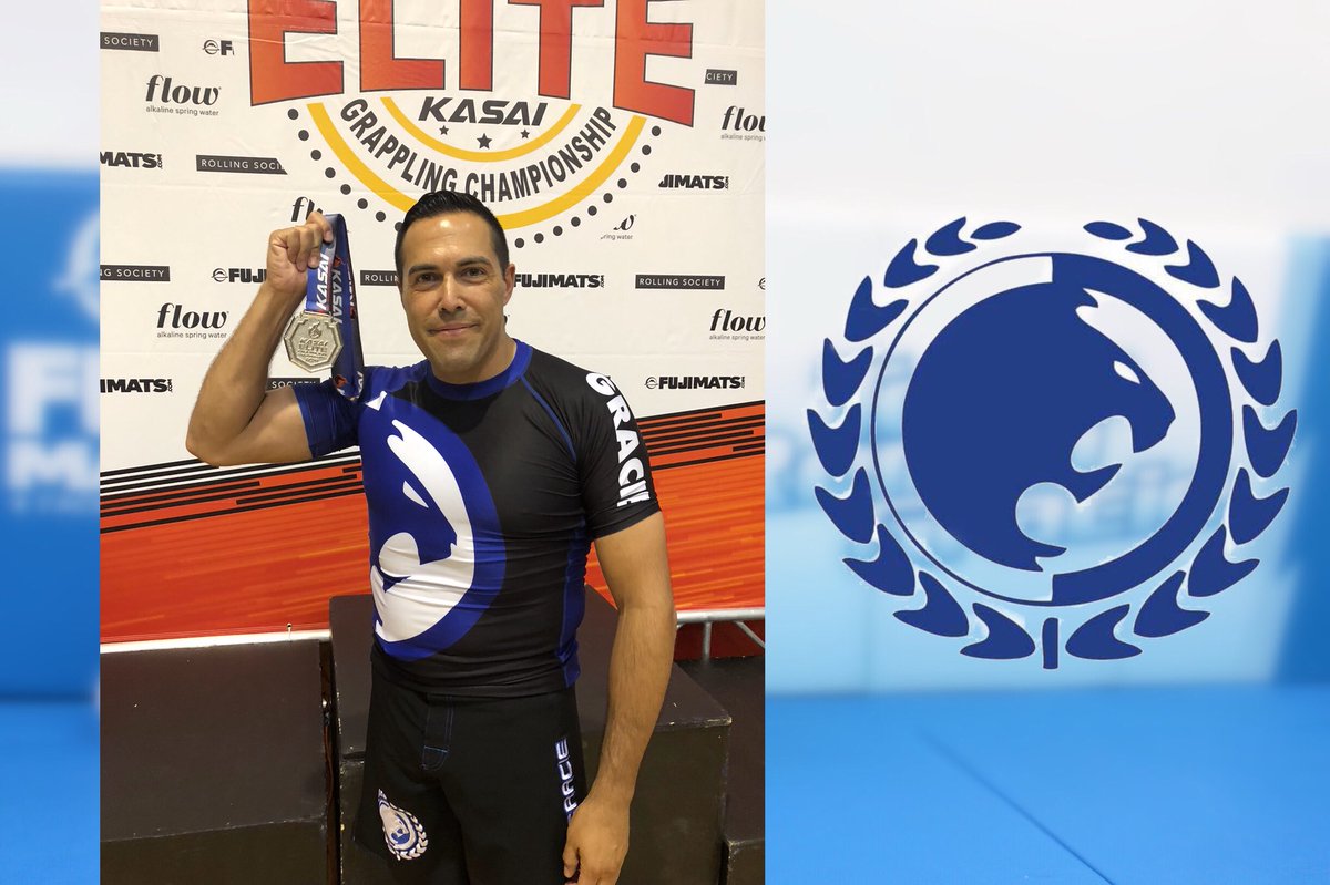 SteveMaraboli's tweet photo. “Nothing happens until something moves.” – Albert Einstein 💪 Dream - Plan - ACT! Honored to enter an elite JiuJitsu competition (at 43) and bring home the medal. 😊🥋 A special THANK YOU to... https://t.co/peHjiKDP0W  #bjj https://t.co/6983ppOgjj