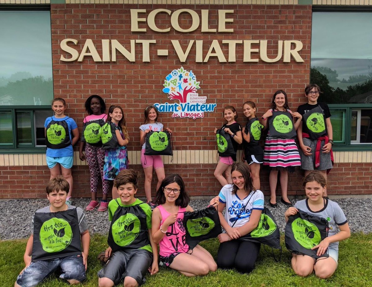 L'EEC Saint-Viateur reçoit la certification provinciale ÉcoÉcoles! (EEC Saint-Viateur, Limoges)  bit.ly/2HYHQbK