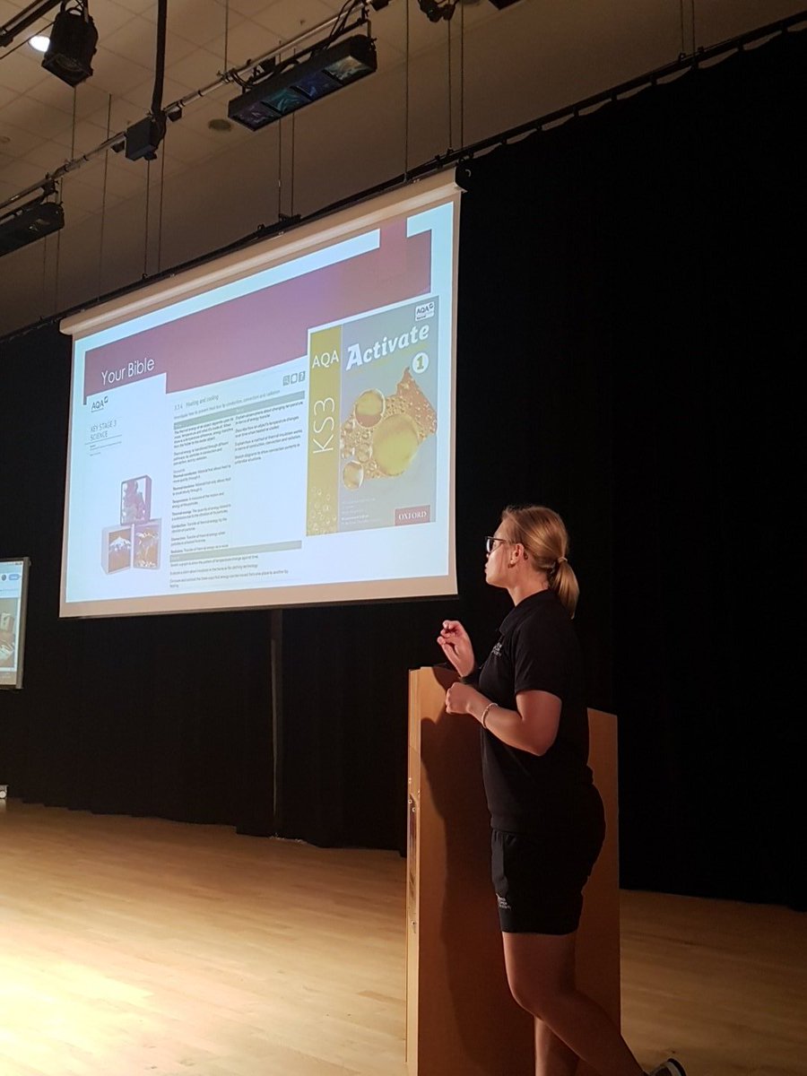 efteach's tweet photo. @CPDatFCA @busheyacademyCPDL loving all the ideas and confidence of those presenting.. #BAFCAteachmeet https://t.co/27KZoK5Vkq