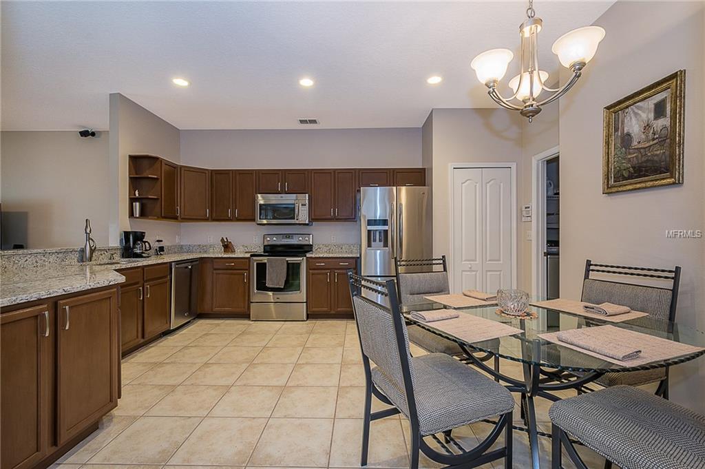 MyMetroCity's tweet image. Amazing 4/2 #WinterSprings #poolhomeforsale! Located in #TheHighlands, close 17/92, #SpringHammockPreserve, #BigTreePark &amp;amp; schools.
$329K, 2,196 SF #singlefamilyhome. New roof, patio, #pebbletechpool &amp;amp; fenced yard!
More details: goo.gl/ZuYytU
#winterspringsrealestate