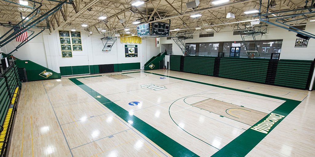 ConcordiaIrvine's tweet photo. Built in 1989, the CU Arena serves as home court for Concordia basketball and volleyball. #CUIFunFact https://t.co/aPZgv9JNPX https://t.co/5nHLNbVmGe