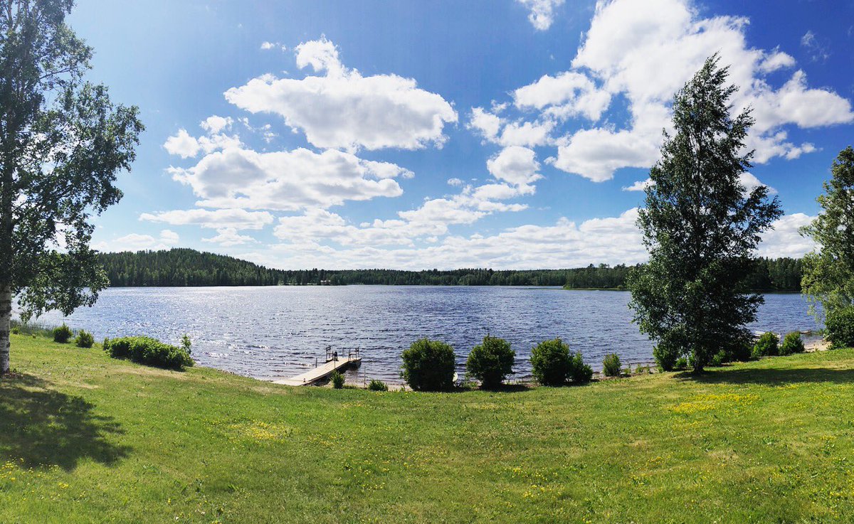 simplysutu's tweet photo. GOODBYE HOME.
Today was my last visit to my parents place in Ähtäri. Thank you Ähtäri for everything!❤️💎🙏🏼 #ähtäri #ouluvesi #goodbyehome #lastvisit #beautifulview #finland https://t.co/LNBzyqx1jZ