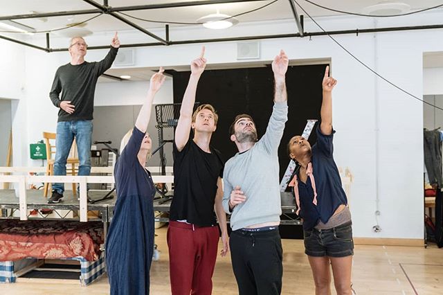 TheatreNewsWeb's tweet photo. Rehearsal images revealed for #GenesisInc at #HampsteadTheatre with #HarryEnfield and cast. More info and #tickets from https://t.co/H53qyDUP8a. Photo: #ManelHarlan @hampstead_theatre @Hamps_Theatre #HTGenesisInc https://t.co/6XH7Bs4YmX https://t.co/qjKy8LYwdb