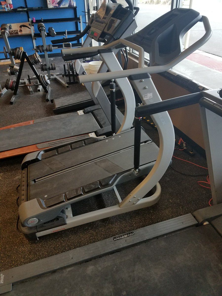 PlayClawson's tweet photo. Our Clawson store has a nice used Bowflex TC-20 Treadclimber!!!  #qualityused https://t.co/Qc1vcvrjU6