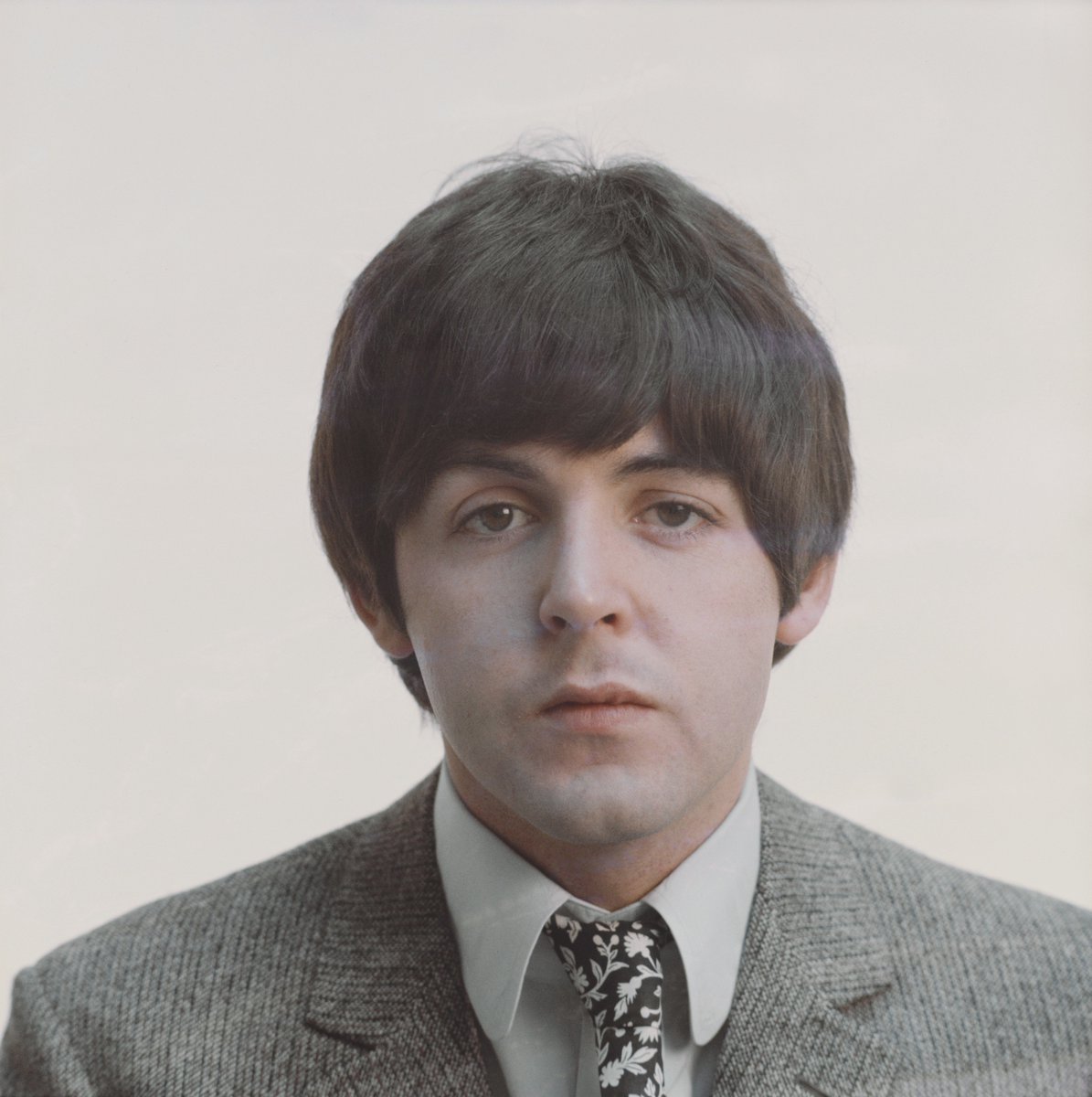 billboard's tweet photo. Happy birthday, @PaulMcCartney! 🎉 https://t.co/UrGp0COWNa