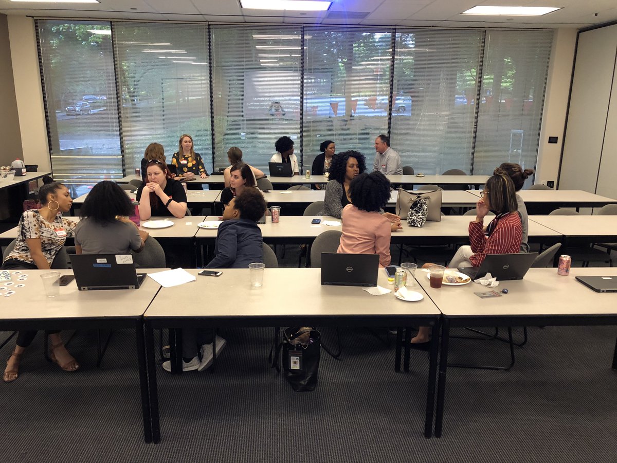 ONAATL's tweet photo. Thank you to everyone who came out to @ONA Atlanta's meetup last week. We had a great turnout and seminar! #ONALocal https://t.co/95T9OdZLIN