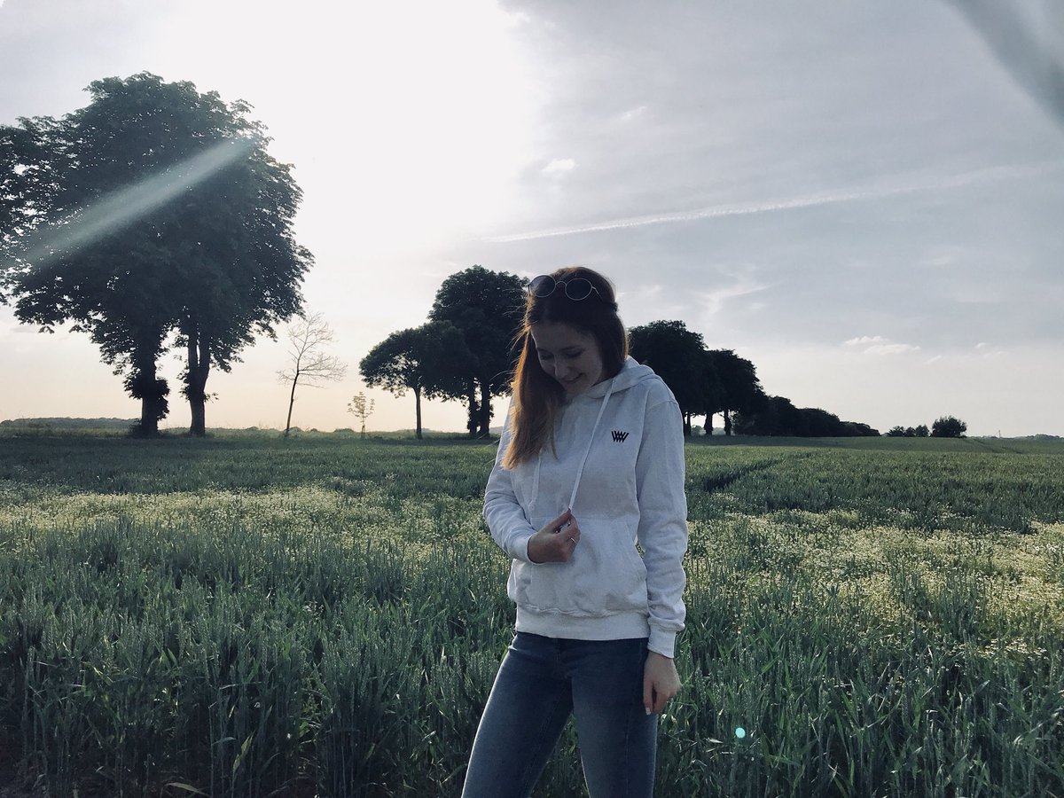 wincent_fan's tweet photo. liebe diesen merch so!😻
@Wincent_Weiss https://t.co/OCj0DVGSie