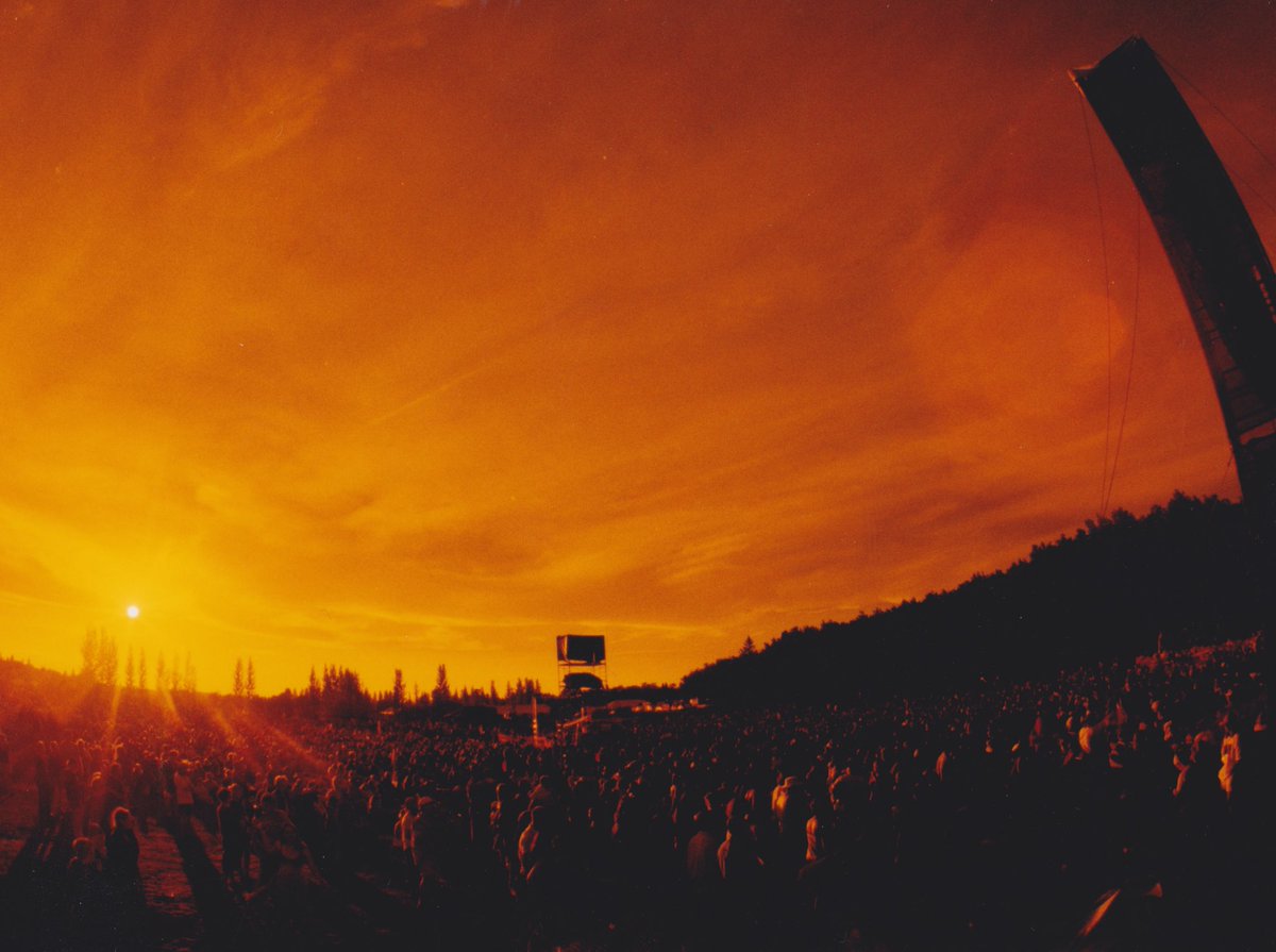 Winnipegfolk's tweet photo. Only 17 days left to go! Check out these cool shots from 1999, 2000 and 2009. #FolkFestHappy 📷: Dave McKnight &amp; Angela Browne https://t.co/JOy3gxorHd
