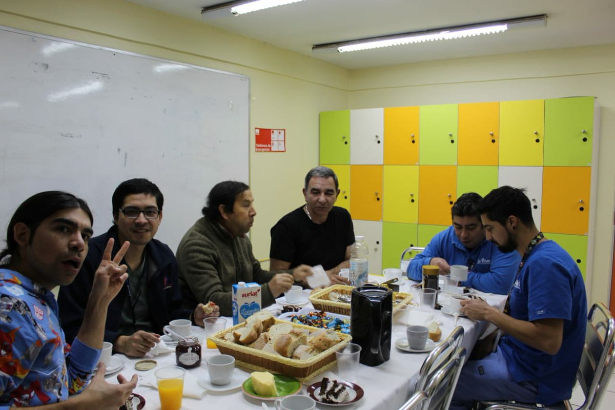 JuanPabloII_LR's tweet photo. Porque sabemos lo mucho que te esfuerzas, y reconocemos como cuidas y das amor a los tuyos, te dedicamos especialmente este día!! Hoy celebramos a nuestros Papis en el @JuanPabloII_LR !!, gracias @JMPalaciosParra @MuniLaReina https://t.co/VX60ejHpE1