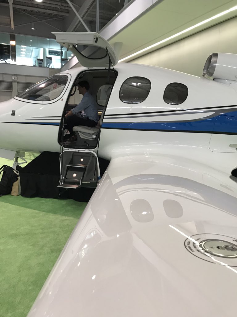 Inspired about the AR technology progress and use cases in the last year! Great demos and speakers at #Liveworx2018 <a href="/PTC/">PTC</a>